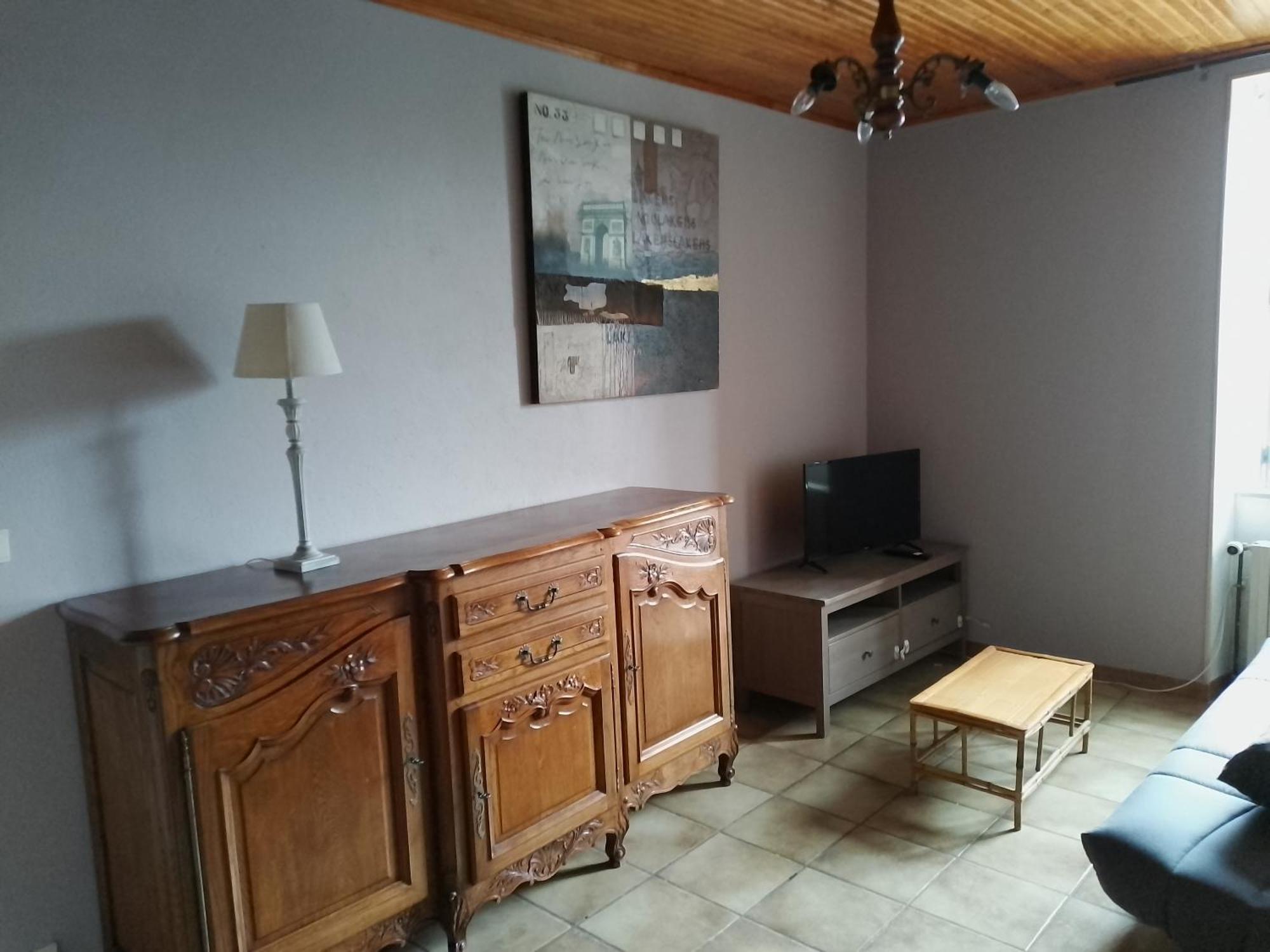 Eulalie Source De La Loire Apartment